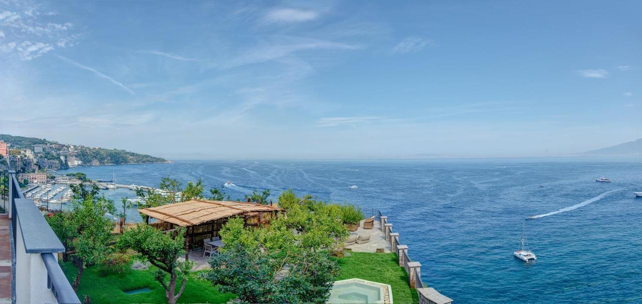 Amore Rentals - Villa Galidia Сорренто Экстерьер фото